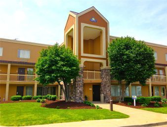 Hotel At 50 - Long Convention Center 2*