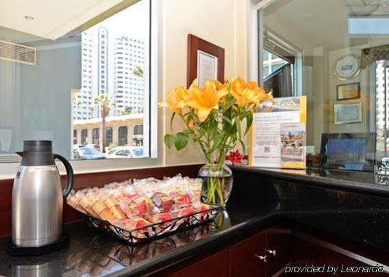 At 50 - Long Convention Center Hotel 2*